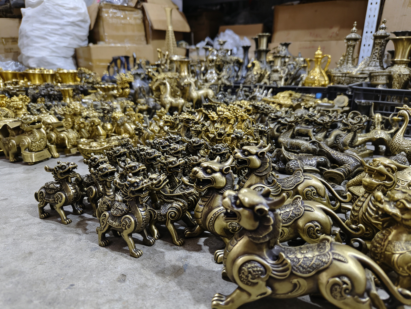 义乌收超市下架工艺品库存，按批计价